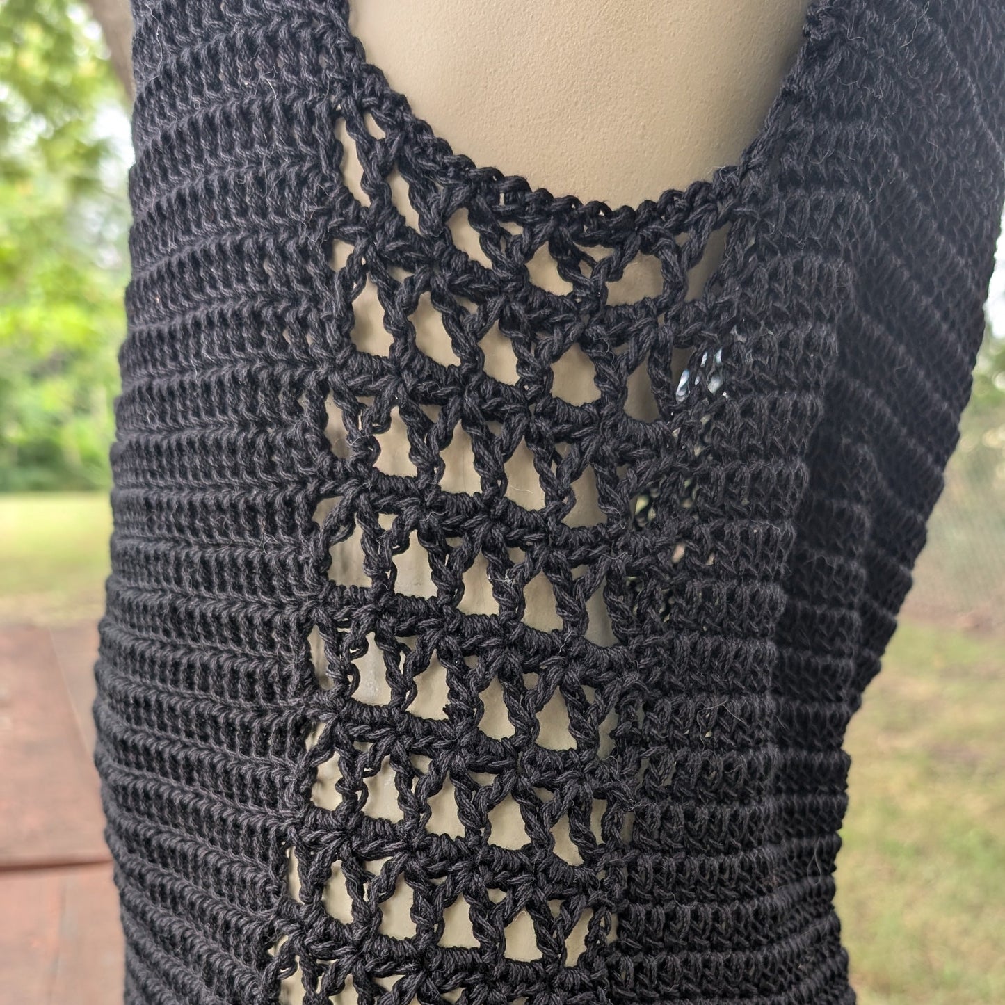 Aestas Open-Mesh Crochet Top — Charcoal, Size L — Feather Chakra